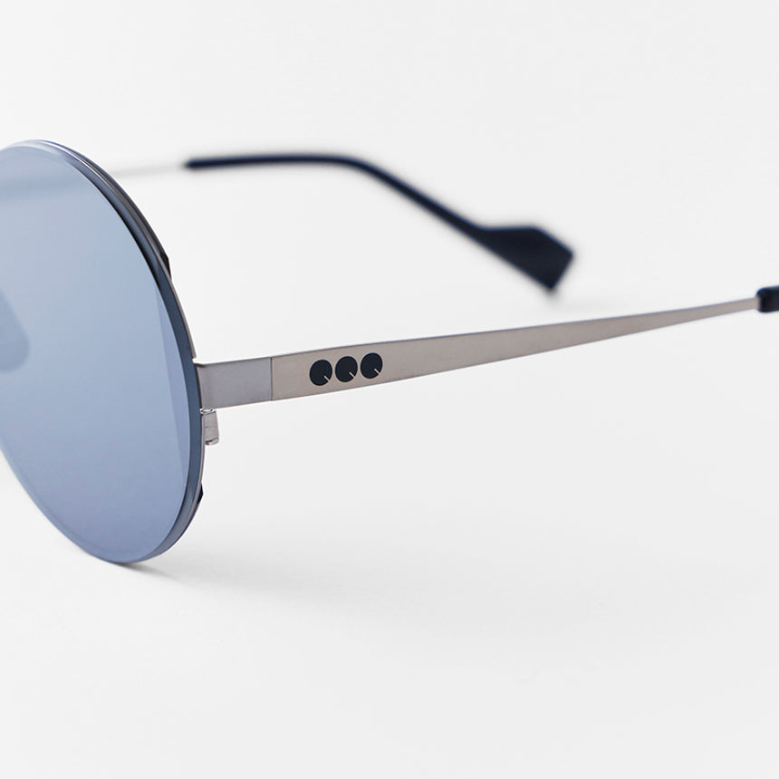 Secret Glasses (Application Period: until March 12th)