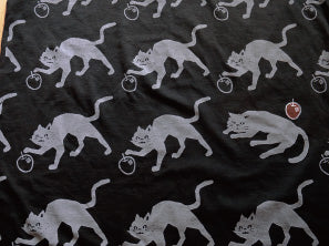 Vネック 泥棒猫 黒 – SR猫柳本線 猫キヲスク