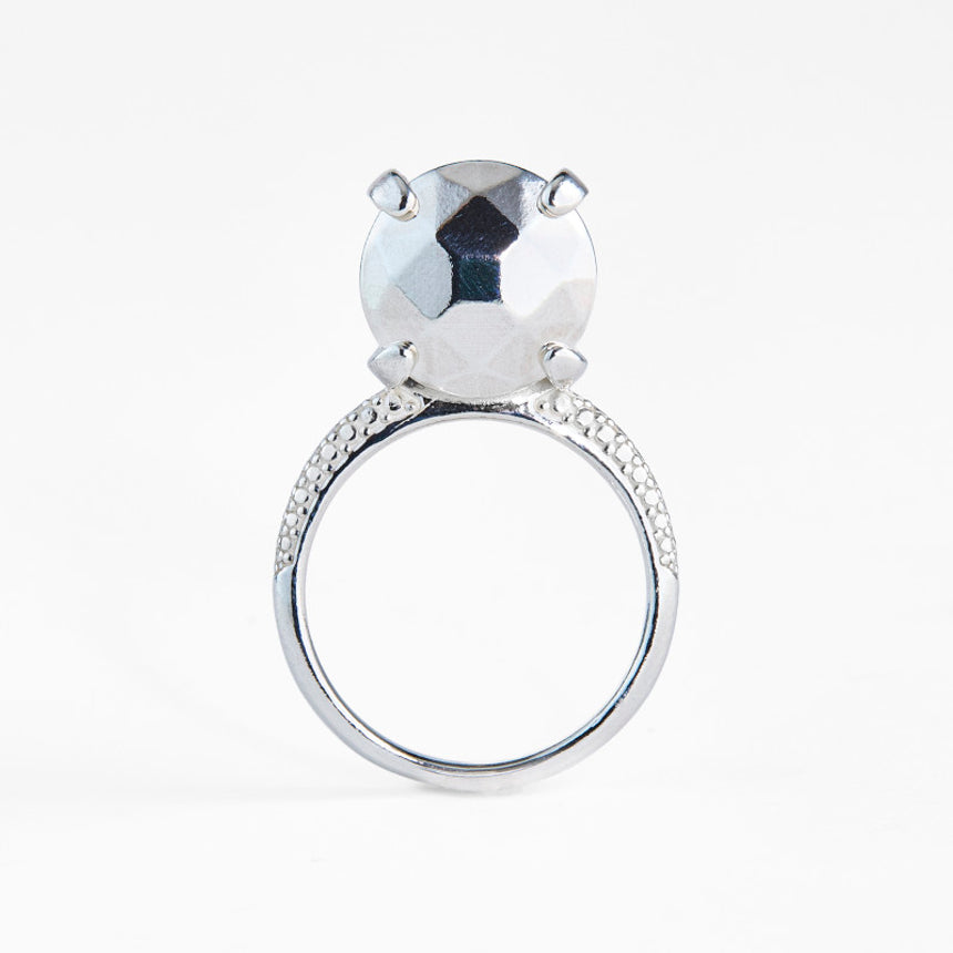 Ichimi clique Guitarist's Ring (Application Period: Until March 12th)