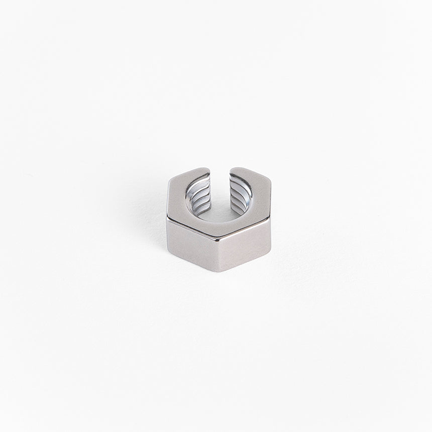 Ichimi clique Nut Ear Cuff (Application Period: Until March 12th)